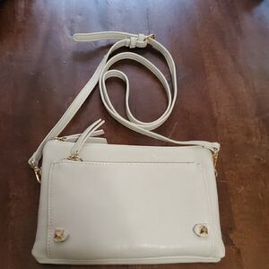 Antik Kraft Brand Cream Crossbody.